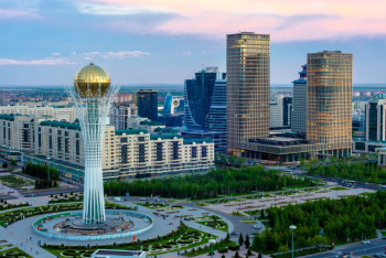 Фотография к новости: Назарбаев: Съезд лидеров мировых и традиционных религий - визитная карточка Астаны 