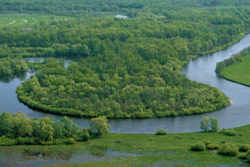 Фотография к новости: 500 экспертов мира соберутся в Астане для решения проблем трансграничных рек 
