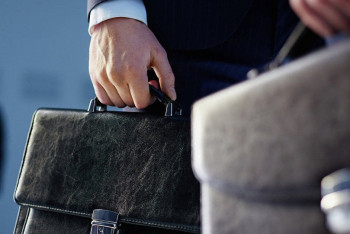 Фотография к новости:  Назарбаев призвал чиновников быть ближе к людям