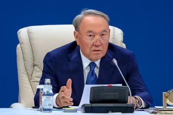 Фотография к новости: Обеспечить устойчивую макроэкономическую стабильность поручил Президент