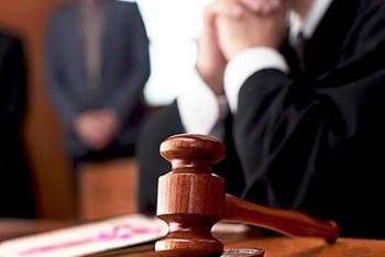 Фотография к новости: Родственники погибших на трассе в Актюбинской области узбекистанцев требуют возмещения морального вреда