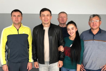 Фотография к новости: Головкин приехал в Караганду