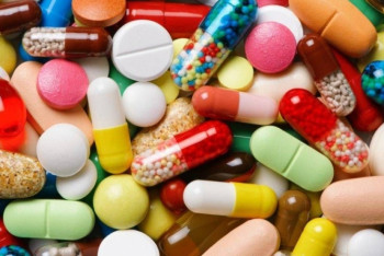 Фотография к новости: Причины сбоя поставки лекарств назвал глава Минздрава