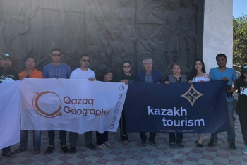 Фотография к новости: Шестая экспедиция "Ұлы дала еліне саяхат" завершилась в Отыраре