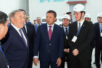 Увеличить объём производства авто, использующего в качестве топлива газ, поручил Назарбаев