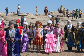 В Балхаше открыли культурно-познавательный центр "Рухани жаңғыру"