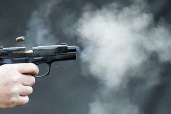 В Алматы полицейский выстрелил в коллегу из-за семейного конфликта 