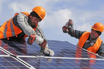 Крупнейшую в Азии солнечную электростанцию запустят в Карагандинской области