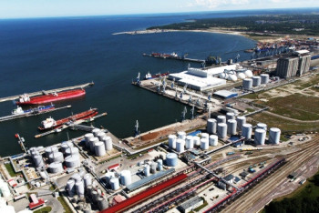 Фотография к новости: Новый порт для приёма груза появился в Каспийском море