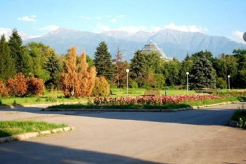 Вопрос безопасности решат в Ботаническом саду Алматы