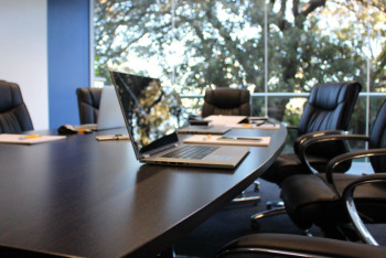 Фотография к новости: Условия отставки министров и акимов за проступки подчинённых разъяснили в АДГСПК