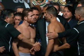 Фотография к новости: Мы узнали цену всем победам Гены - Абаев о поединке Головкина и "Канело"