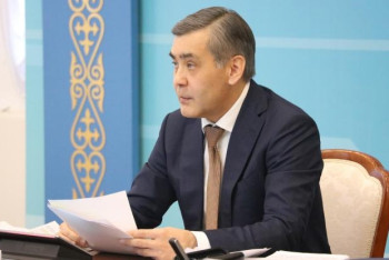 Фотография к новости: От рядового до генерала: Ермекбаев призвал бороться с коррупцией, несмотря на ранги