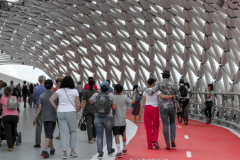 Фотография к новости: Через пять лет население Астаны составит 1,5 млн человек – Султанов