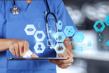 Фотография к новости: Минздрав РК: цифровизация медуслуг снизит уровень экстренной госпитализации граждан  