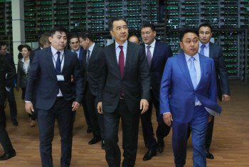 Бакытжану Сагинтаеву показали экибастузские биткоины