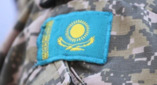 Из-за кредитов в банках дисциплина казахстанских военнослужащих улучшилась - МО РК