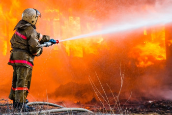 Фотография к новости: Взрыв на нефтебазе произошёл в Актобе: три человека пострадали