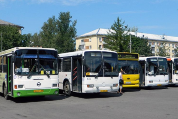 Фотография к новости: В Шымкенте можно увидеть автобусы старше 40 лет и они возят людей – депутат