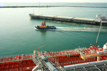 Морской порт Актау утратил статус международного