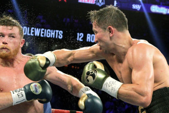 Фотография к новости:  Гонорар Головкина за рематч с Альваресом составил 20 млн долларов