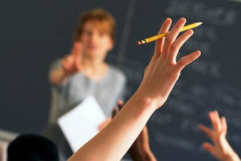 Столичных педагогов обучат, как оградить подростков от суицида