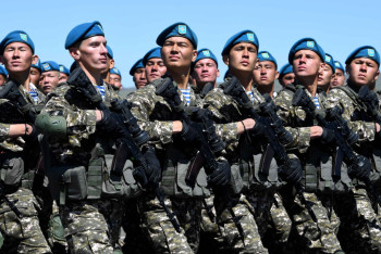 Фотография к новости: Армию Казахстана оснастят военной техникой белорусского производства