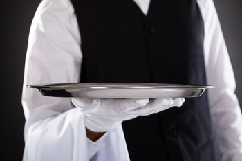 Массовое отравление на свадьбе в Темиртау: носителем инфекции оказался официант