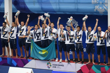 Фотография к новости: Казахстанские ватерполисты стали чемпионами Азиады в третий раз