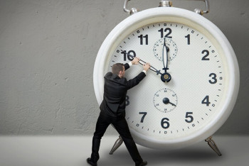 Фотография к новости: ЕС планирует отказаться от перевода часов на зимнее время