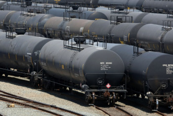 Фотография к новости: Казахстанские НПЗ приступают к экспорту бензина