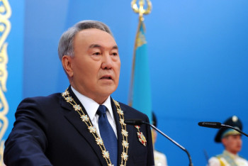 Фотография к новости: Назарбаев поздравил казахстанцев с Днём Конституции