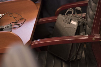 Фотография к новости: Шесть депутатов маслихата Туркестанской области подали в отставку