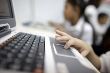 Фотография к новости: Онлайн можно подать документы в школу в Астане