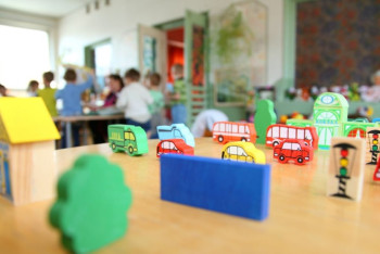 Фотография к новости: Воспитательница душила ребёнка под одеялом в Темиртау: начато расследование 