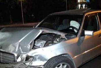  ДТП в Алматы: Двоих человек увезла скорая