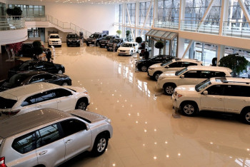 Экс-сотрудник автосалона "Тойота сити" задержан за мошенничество в крупном размере 