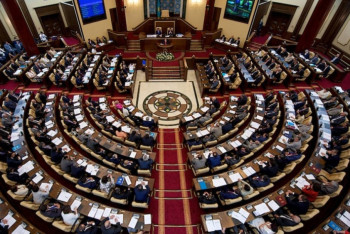 Фотография к новости: Нигматулин подписал распоряжение о созыве совместного заседания Палат Парламента