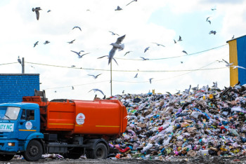 "Грязный бизнес": как в Астане отходы превращают в доходы