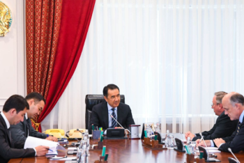 Фотография к новости: Политика Президента РК к соседним странам важна для стабилизации отношений – посол США