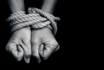 Фотография к новости: Полицейские пресекли два факта торговли людьми в Алматы