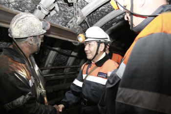 Аким Карагандинской области встретился с горняками