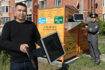 Контейнеры для сломанной техники установили в Костанае