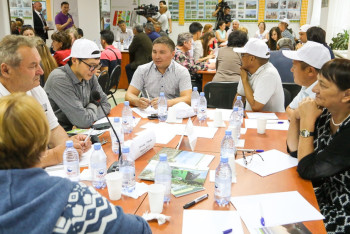 Фотография к новости: Казахстанских аграриев обучают элементам точного земледелия