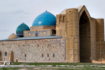 Фотография к новости: Ряд областных управлений переедут в Туркестан