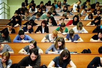 За оставшихся без грантов спортсменов вступился Мухамедиулы 