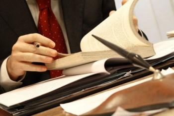 Фотография к новости: Защитник 7-летнего мальчика из села Абай намерен судиться с педагогами и полицейскими