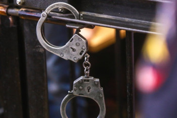 Фотография к новости: ФБР отпустило обвиняемую в мошенничестве казахстанку под подписку о невыезде