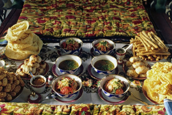 Фотография к новости: Жителей Таджикистана будут штрафовать за щедрый стол в праздник Иди Курбон