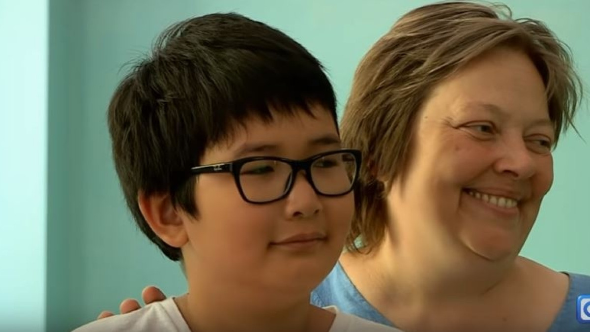 кадр из видео